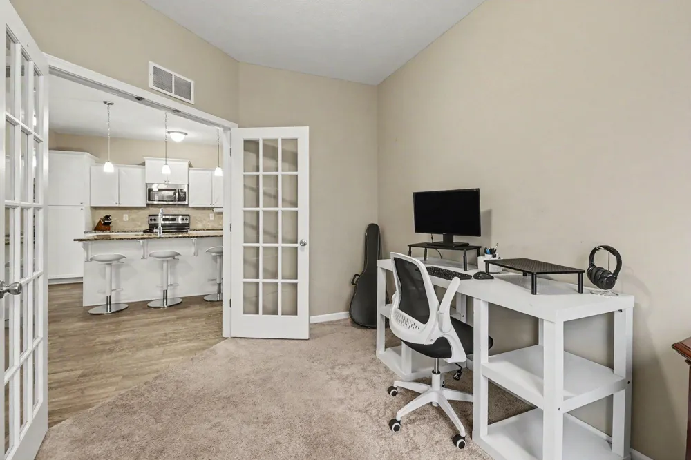 2129 Kensington Park Circle Holland City, MI 49423