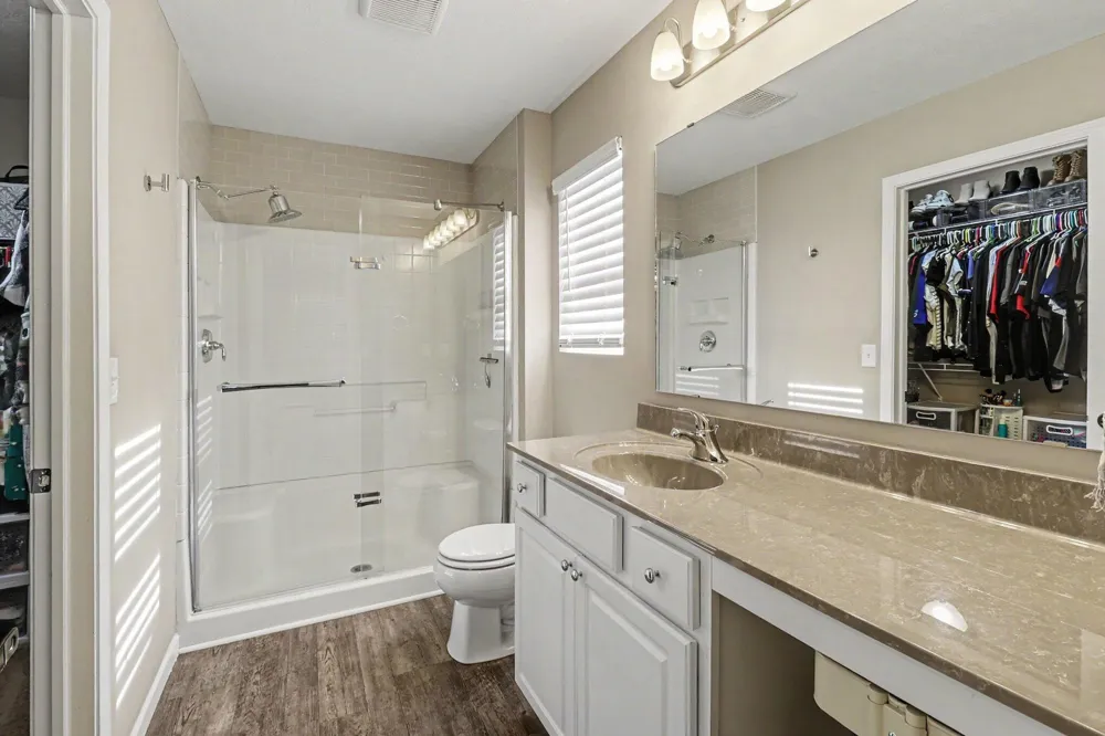 2129 Kensington Park Circle Holland City, MI 49423