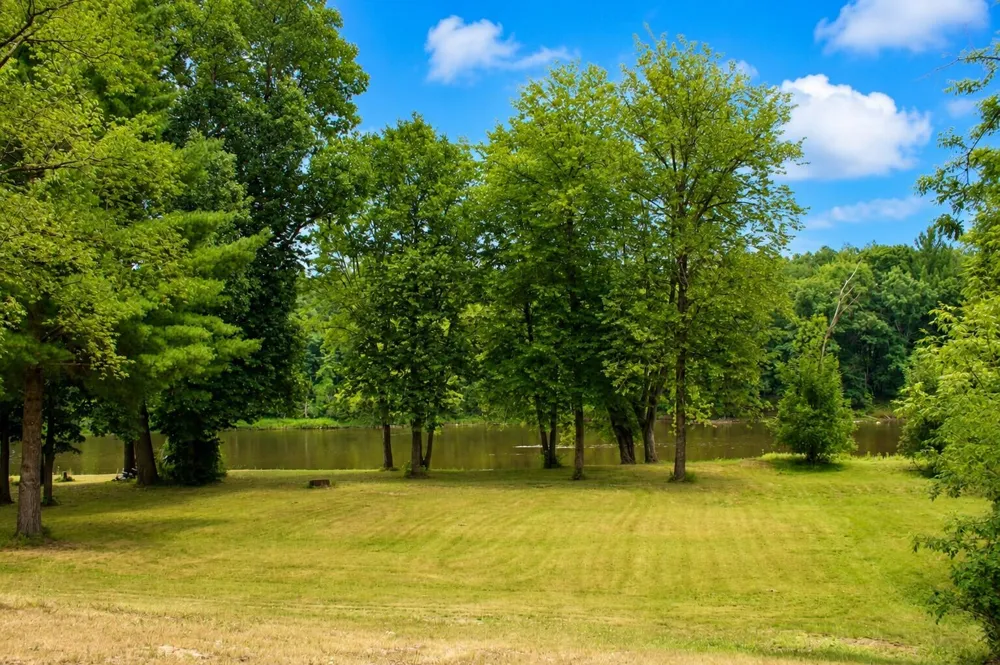 17045 Old Logging Trail Road Green Charter Township, MI 49639