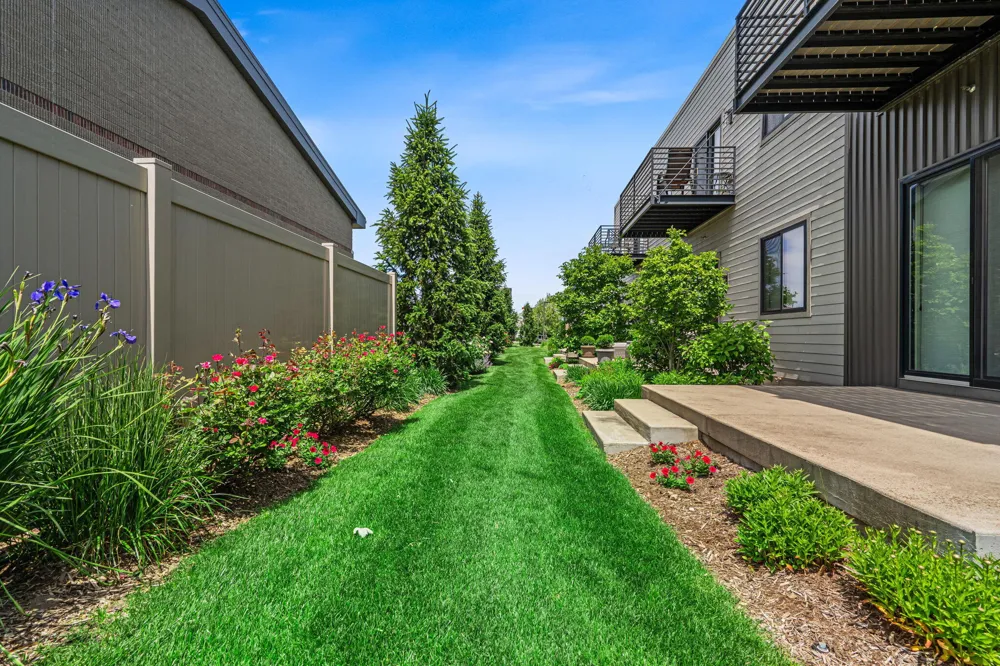 110 Central Avenue #104 Holland City, MI 49423