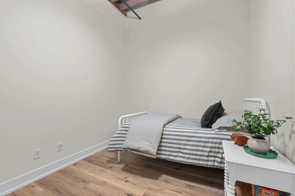 110 Central Avenue #104 Holland City, MI 49423