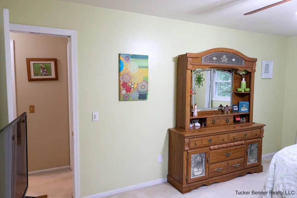 37 S Bear Lake Road Laketon Township, MI 49445