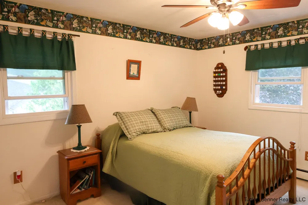 37 S Bear Lake Road Laketon Township, MI 49445