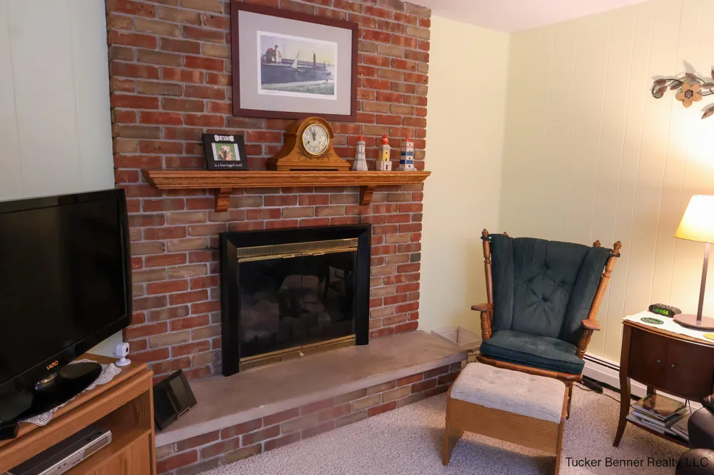 37 S Bear Lake Road Laketon Township, MI 49445