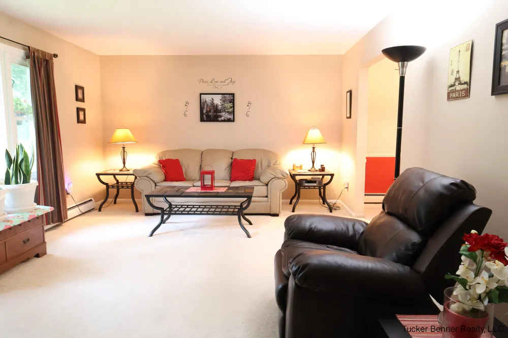 37 S Bear Lake Road Laketon Township, MI 49445