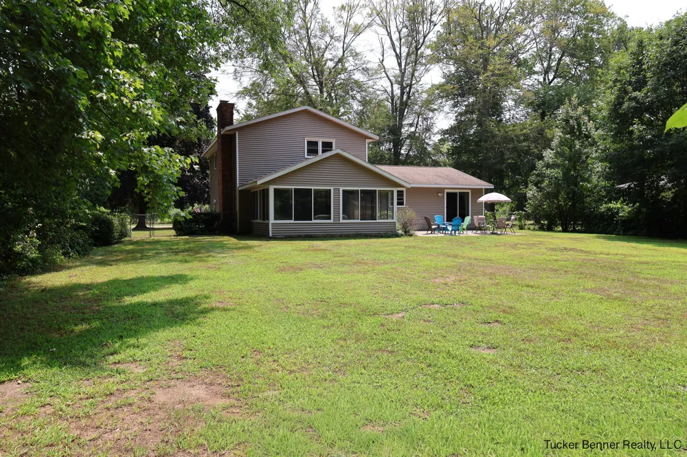 37 S Bear Lake Road Laketon Township, MI 49445