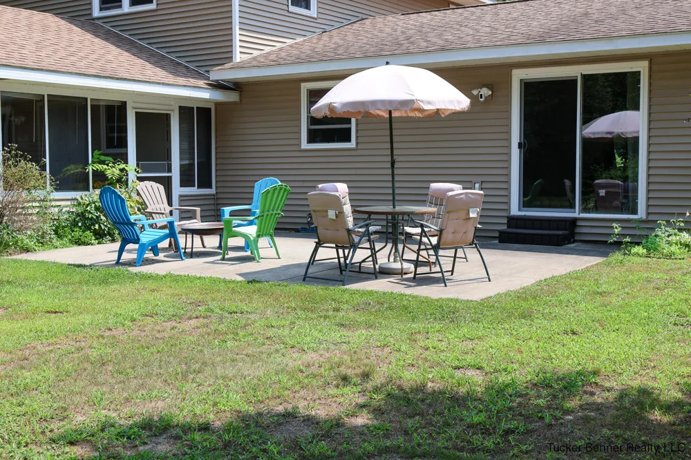 37 S Bear Lake Road Laketon Township, MI 49445