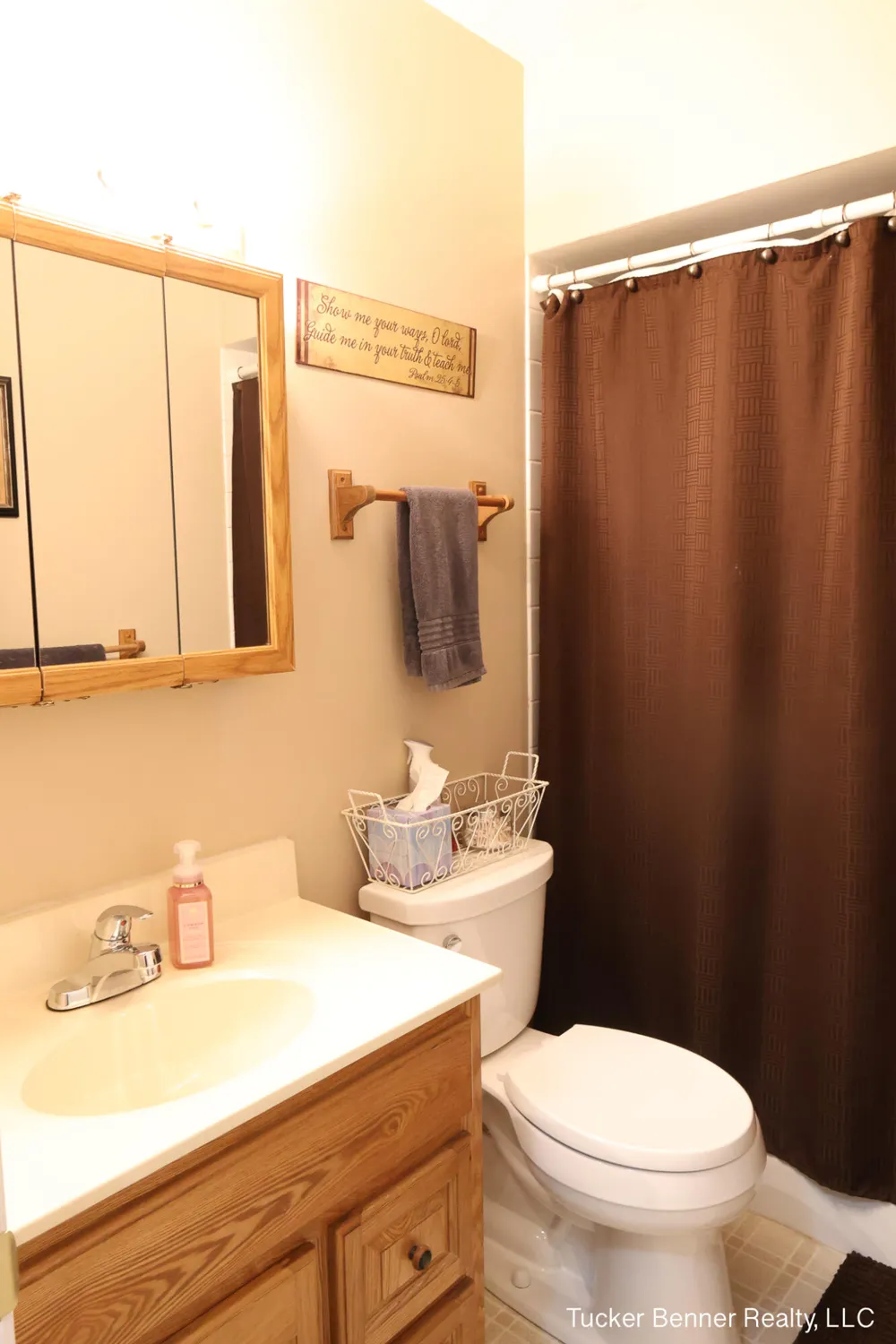 37 S Bear Lake Road Laketon Township, MI 49445