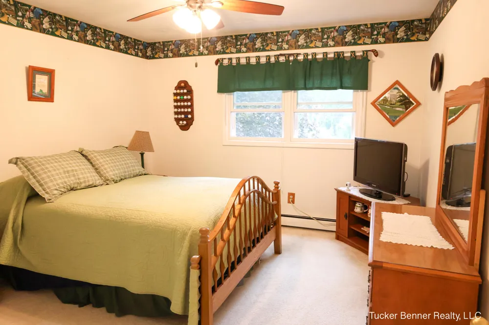 37 S Bear Lake Road Laketon Township, MI 49445
