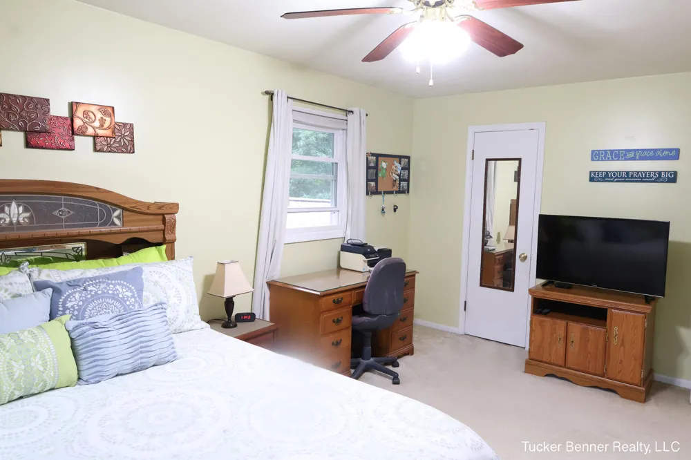 37 S Bear Lake Road Laketon Township, MI 49445