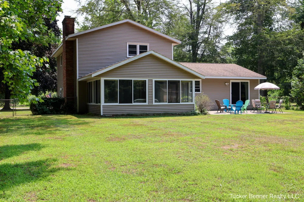 37 S Bear Lake Road Laketon Township, MI 49445