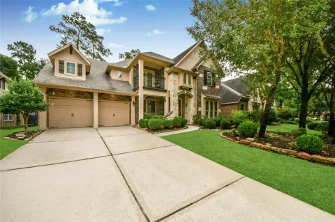 18 Blue Wildflower Place