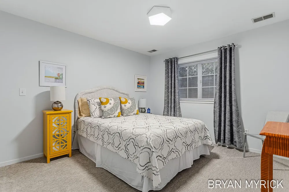4612 Forest Lane Laketown Township, MI 49423