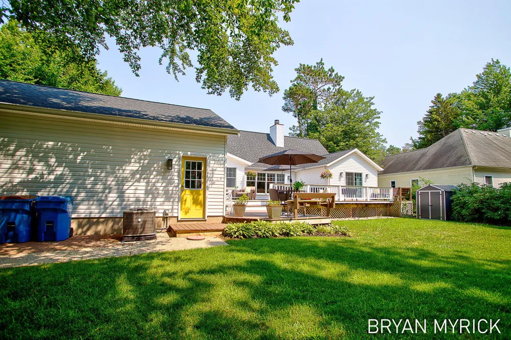4612 Forest Lane Laketown Township, MI 49423