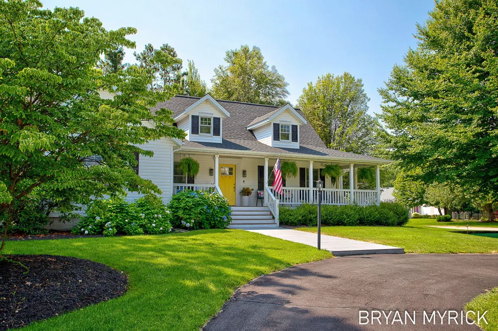 4612 Forest Lane Laketown Township, MI 49423