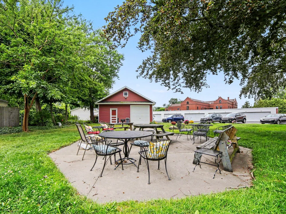 1249 Lakeshore Drive #315 Muskegon City, MI 49441