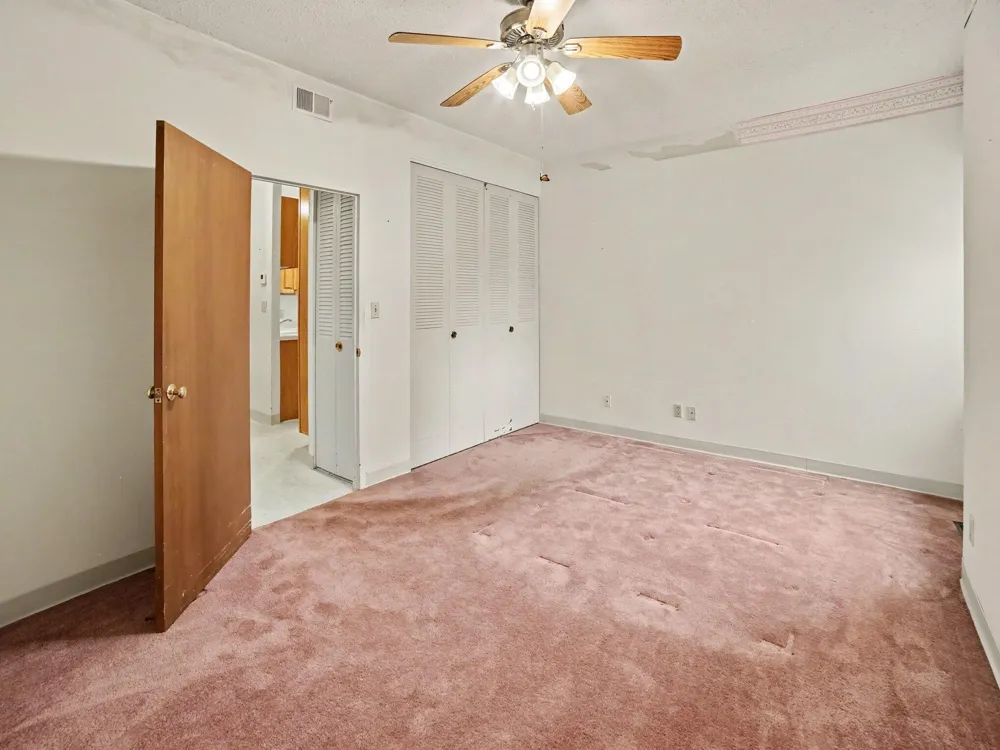 1249 Lakeshore Drive #315 Muskegon City, MI 49441
