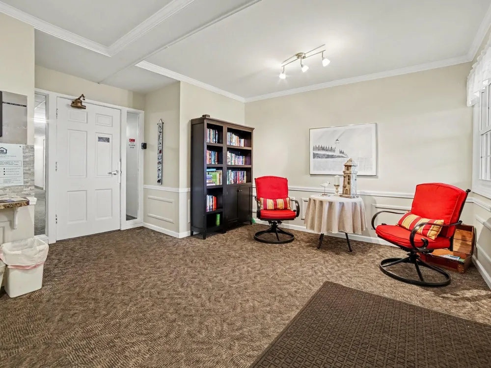 1249 Lakeshore Drive #315 Muskegon City, MI 49441