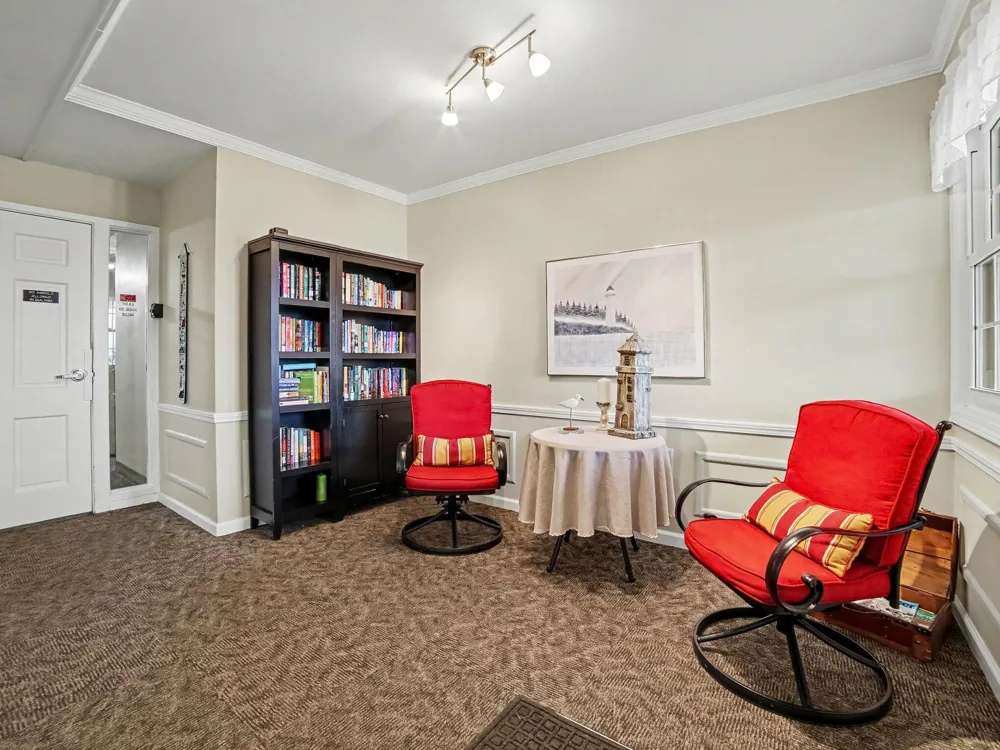 1249 Lakeshore Drive #315 Muskegon City, MI 49441