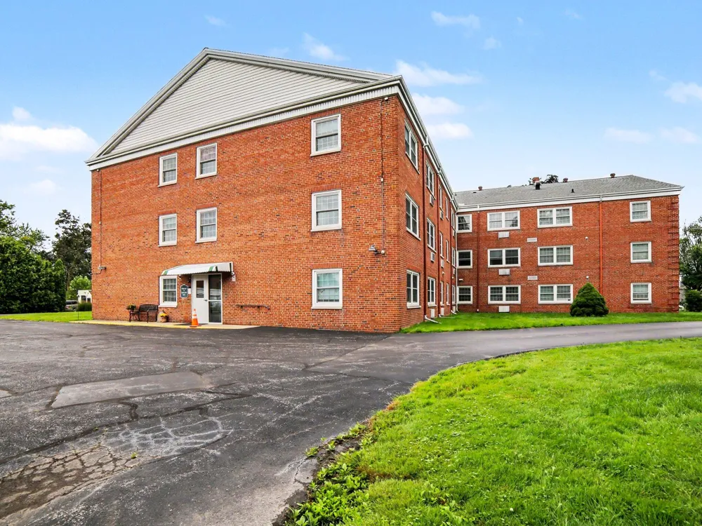 1249 Lakeshore Drive #315 Muskegon City, MI 49441