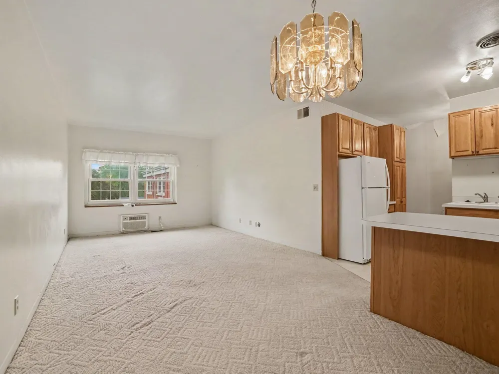 1249 Lakeshore Drive #315 Muskegon City, MI 49441