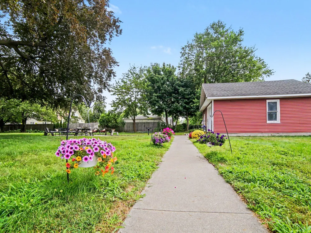 1249 Lakeshore Drive #315 Muskegon City, MI 49441
