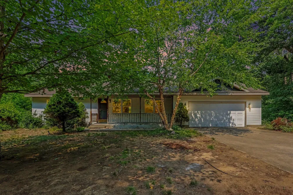 3748 S Sweet Lake Drive Cedar Creek Township, MI 49457