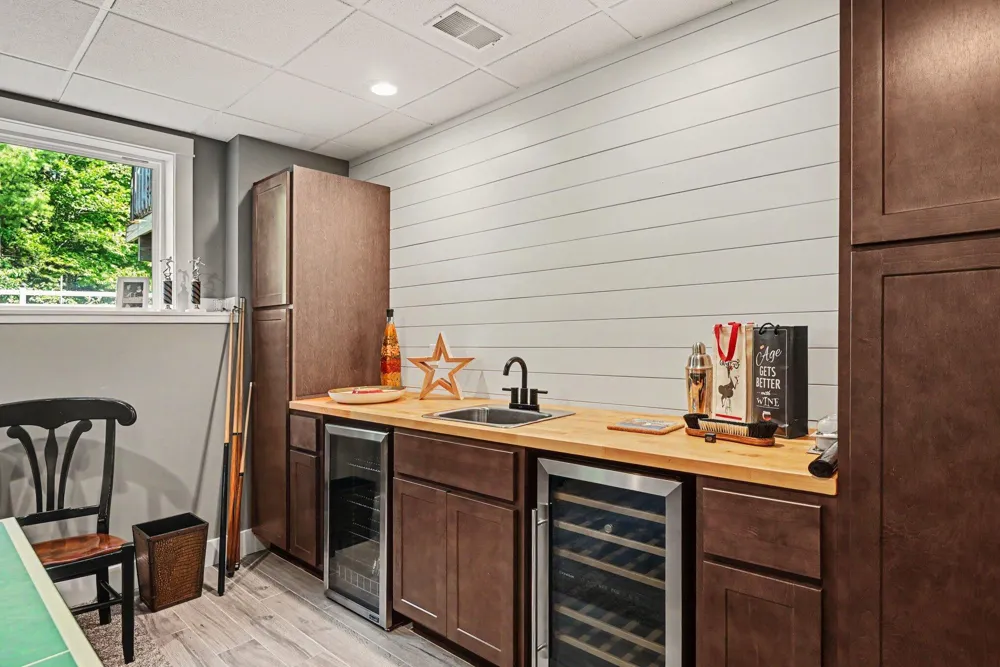 16964 Arbor Way Drive Crockery Township, MI 49448