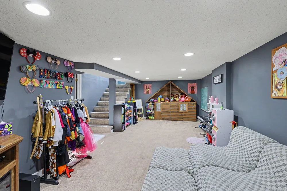 1357 Cornell Road Roosevelt Park City, MI 49441