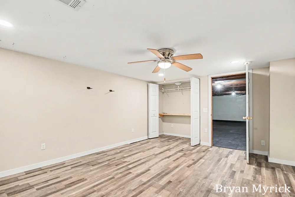182 E 25th Street Holland City, MI 49423