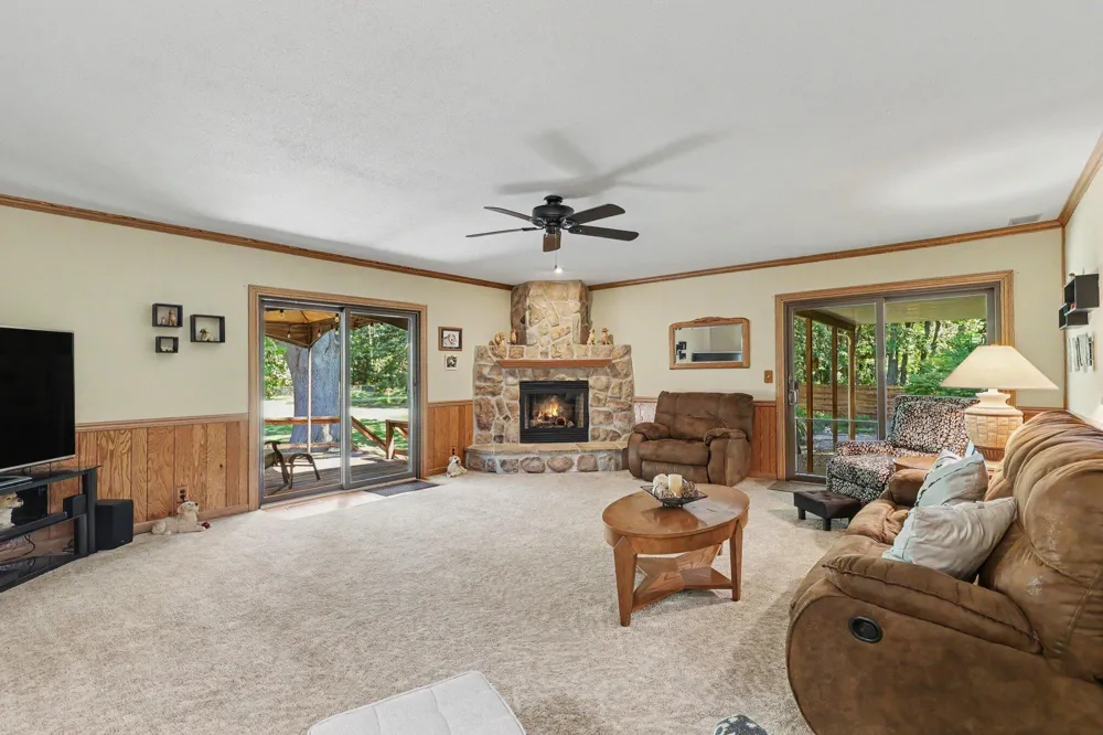 4132 Tean-Mar Avenue Sullivan Township, MI 49444