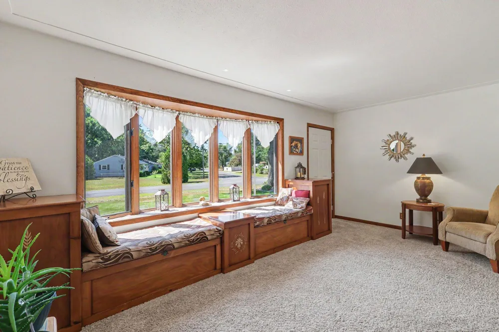 4132 Tean-Mar Avenue Sullivan Township, MI 49444