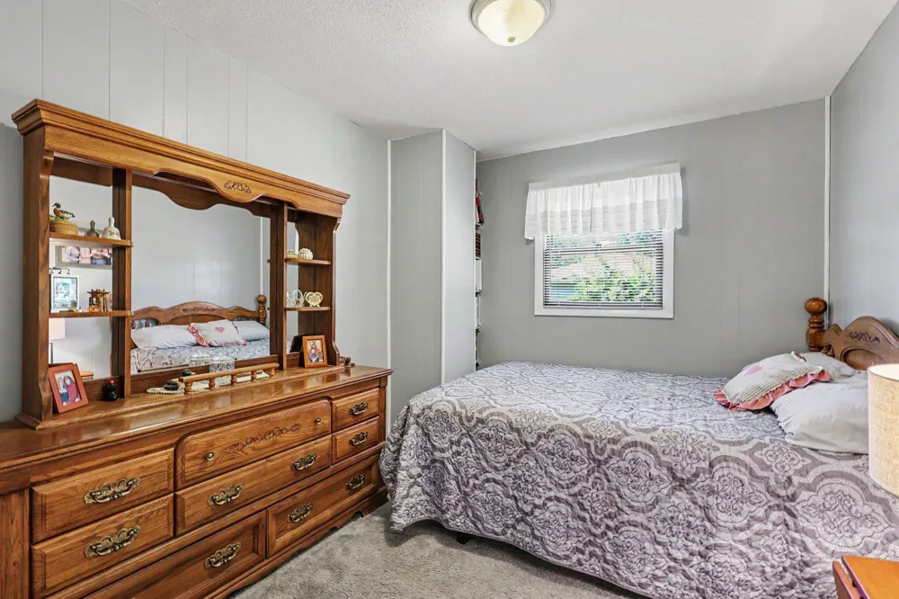 4132 Tean-Mar Avenue Sullivan Township, MI 49444