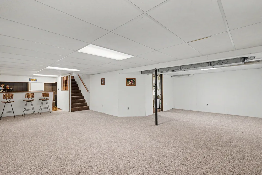 4132 Tean-Mar Avenue Sullivan Township, MI 49444