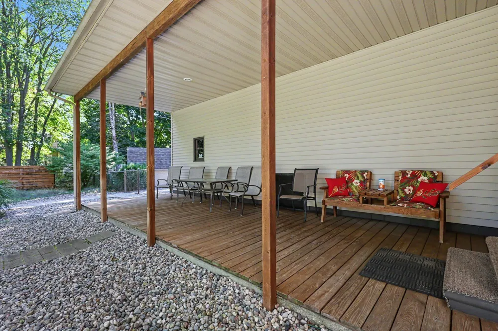 4132 Tean-Mar Avenue Sullivan Township, MI 49444