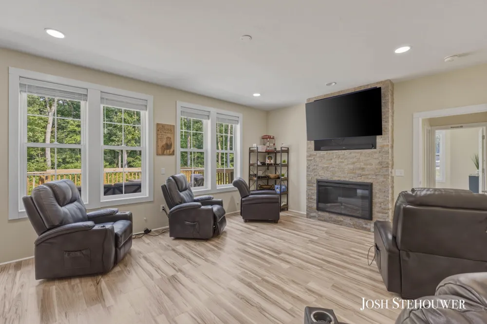 914 S Hilton Park Road Egelston Township, MI 49442
