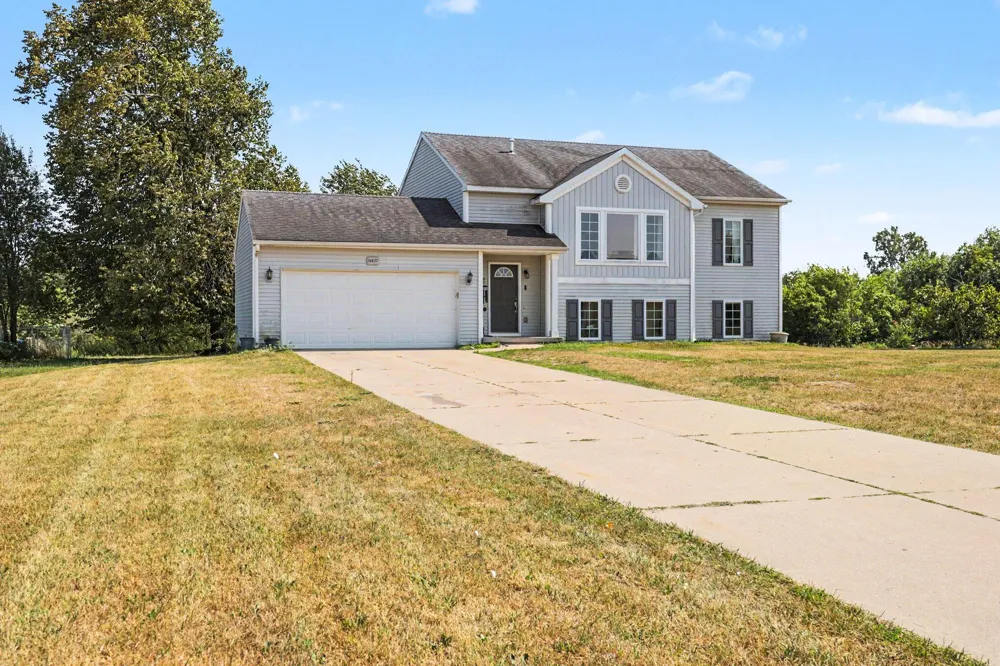 14627 Ivorystone Drive NE Nelson Township, MI 49319