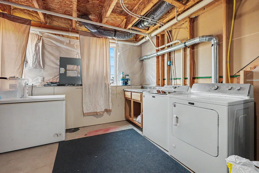 14627 Ivorystone Drive NE Nelson Township, MI 49319