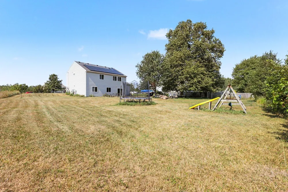 14627 Ivorystone Drive NE Nelson Township, MI 49319
