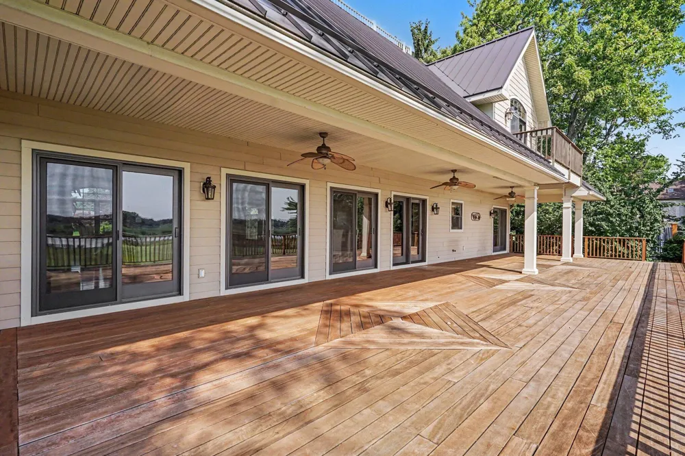14848 152nd Avenue Grand Haven Charter Township, MI 49417