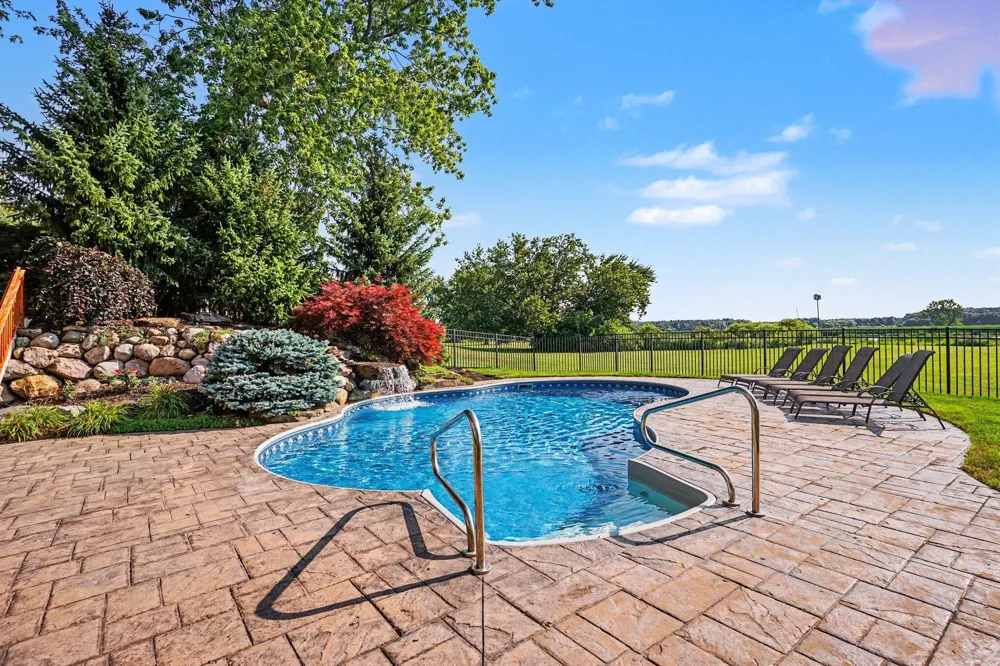 14848 152nd Avenue Grand Haven Charter Township, MI 49417