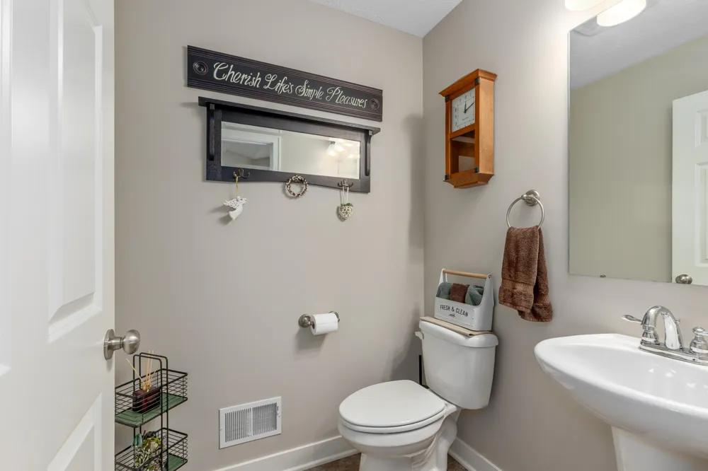 4478 Meadow Pond Way Heath Township, MI 49419