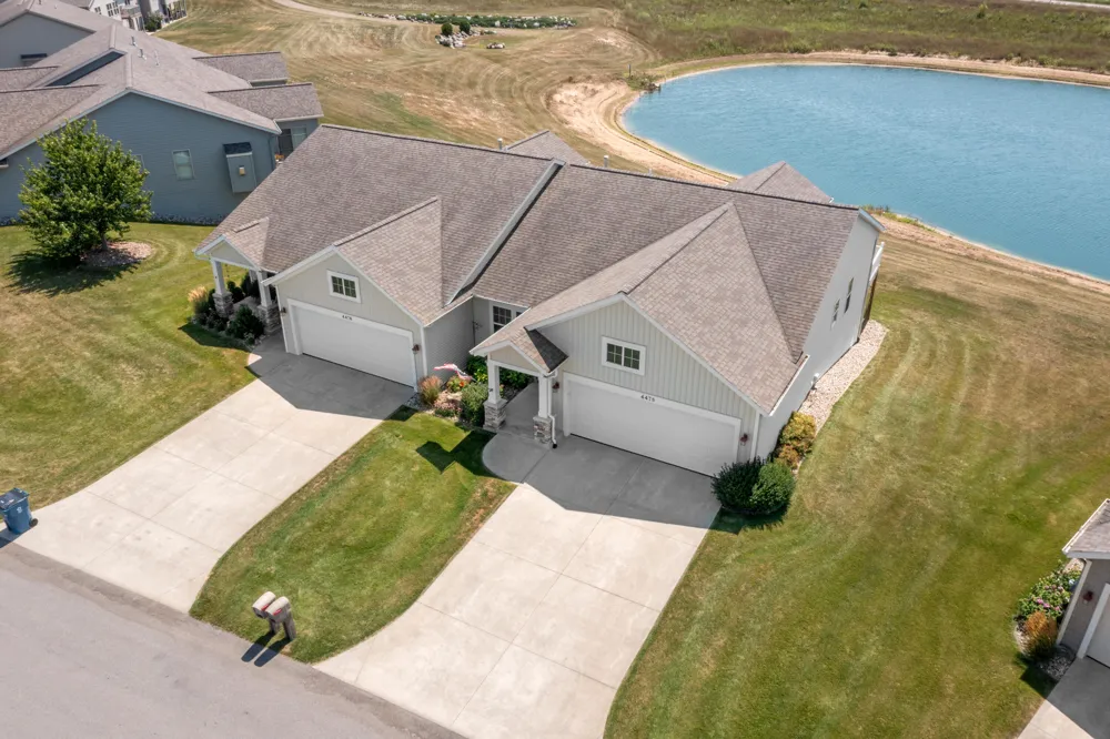 4478 Meadow Pond Way Heath Township, MI 49419