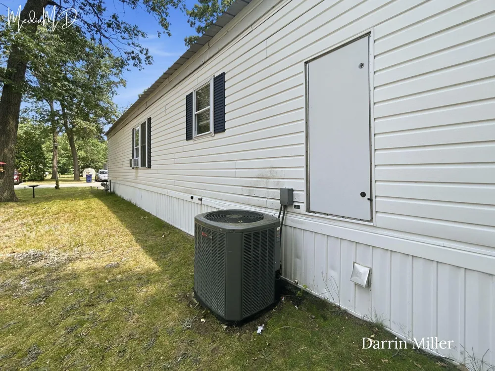 4927 Winesap Drive Muskegon Charter Township, MI 49442