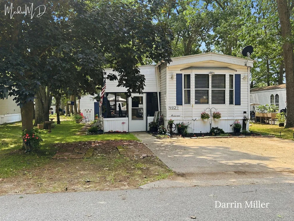4927 Winesap Drive Muskegon Charter Township, MI 49442