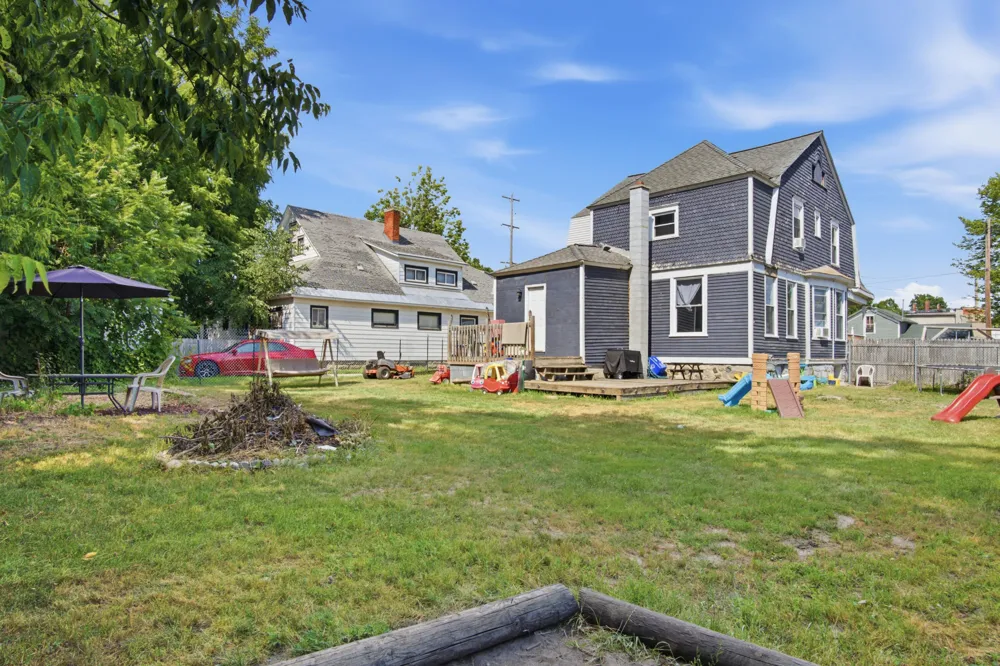 211 Pine Street Evart City, MI 49631