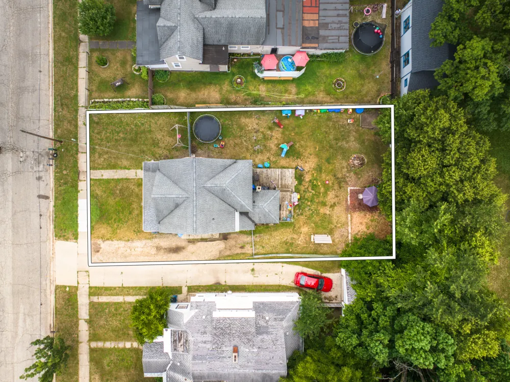 211 Pine Street Evart City, MI 49631