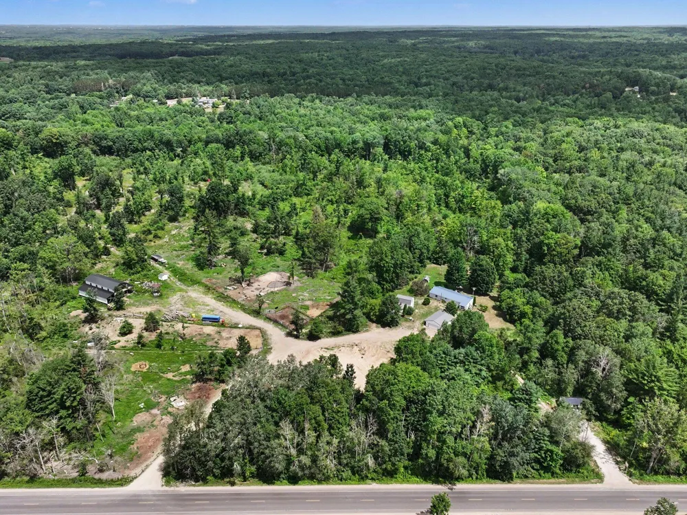 17290 Pierce Road Unknown, MI 49346