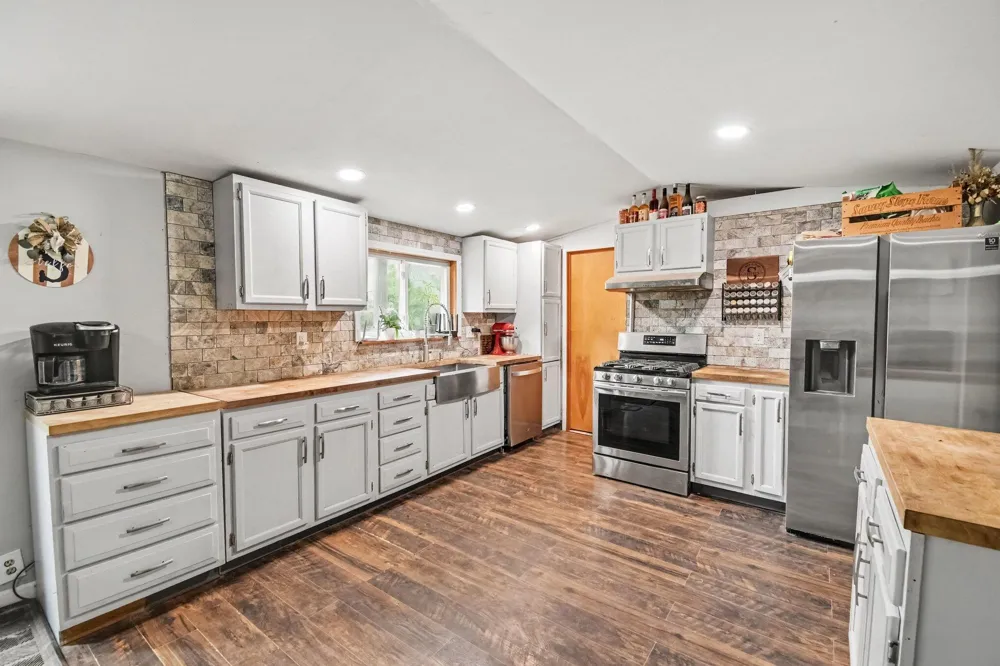 17290 Pierce Road Unknown, MI 49346