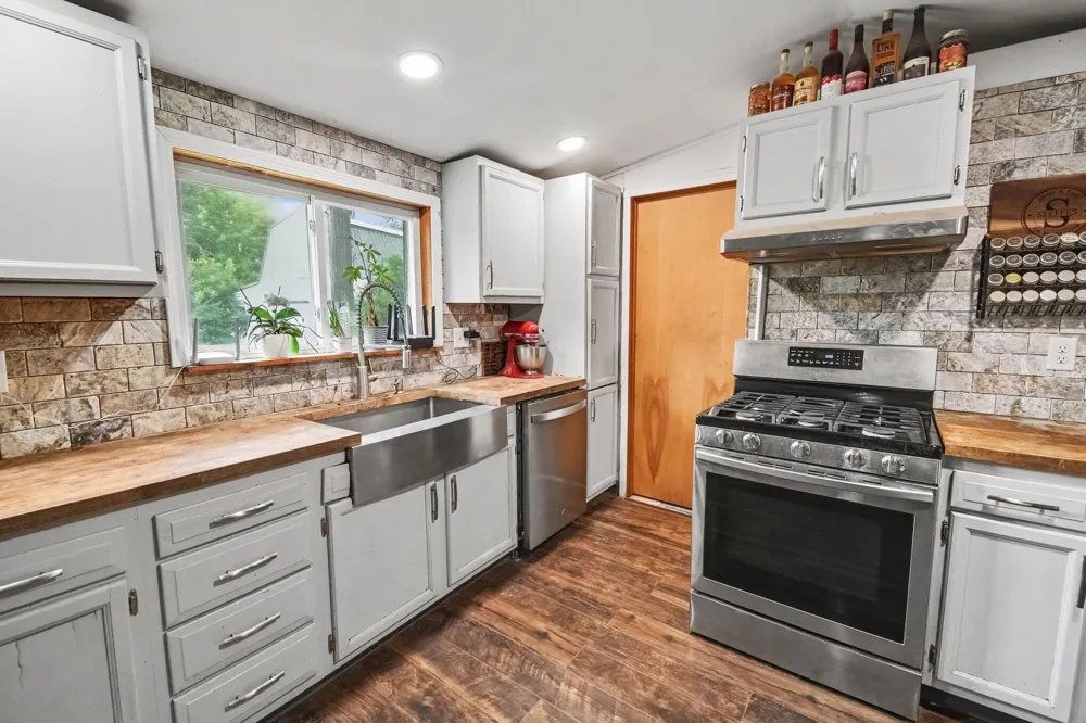 17290 Pierce Road Unknown, MI 49346